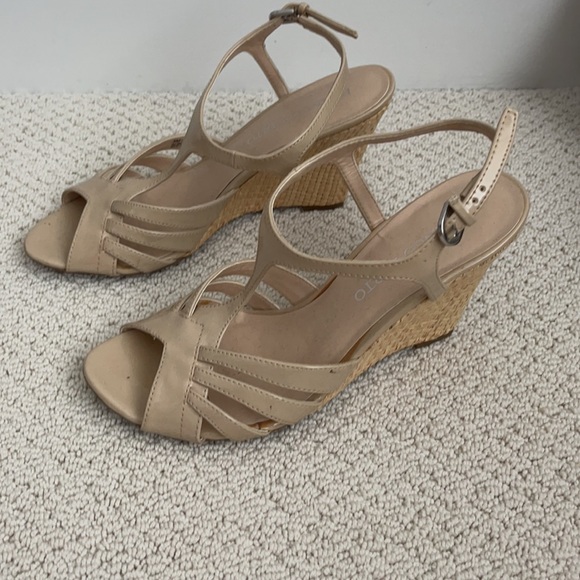 Franco Sarto Shoes Franco Sarto Summer Wedges Size 8